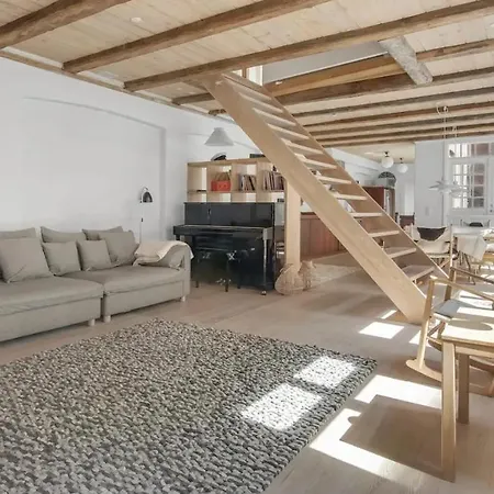 City Perfect For A Family Or Group! Copenhagen