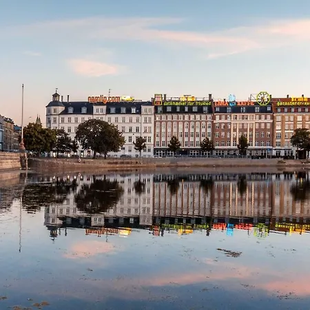 City Perfect For A Family Or Group! Copenhague